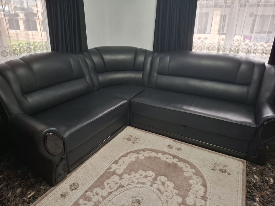 Canapea,fotoliu  se face pat deține lada pe nrru depozitare