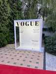 Cabina Vogue , Vogue Box , Magazine Booth