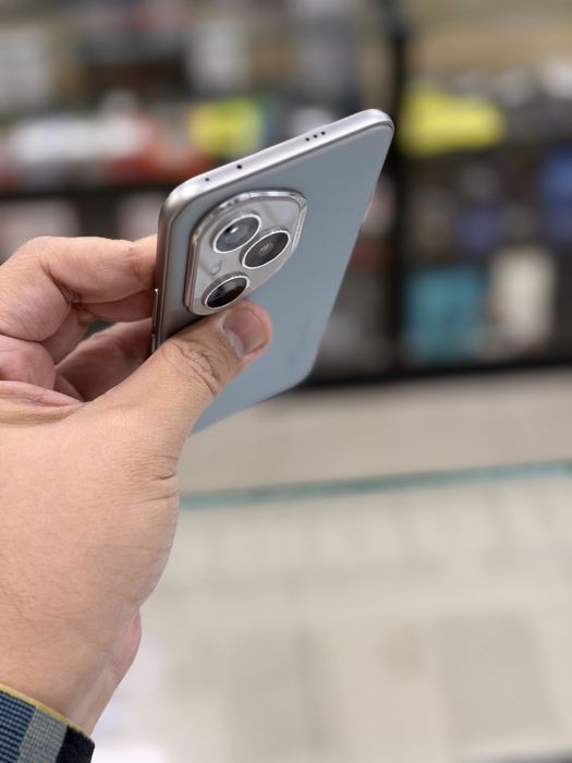 Honor 400 pro 12/512 gb gray в идеальном состоянии