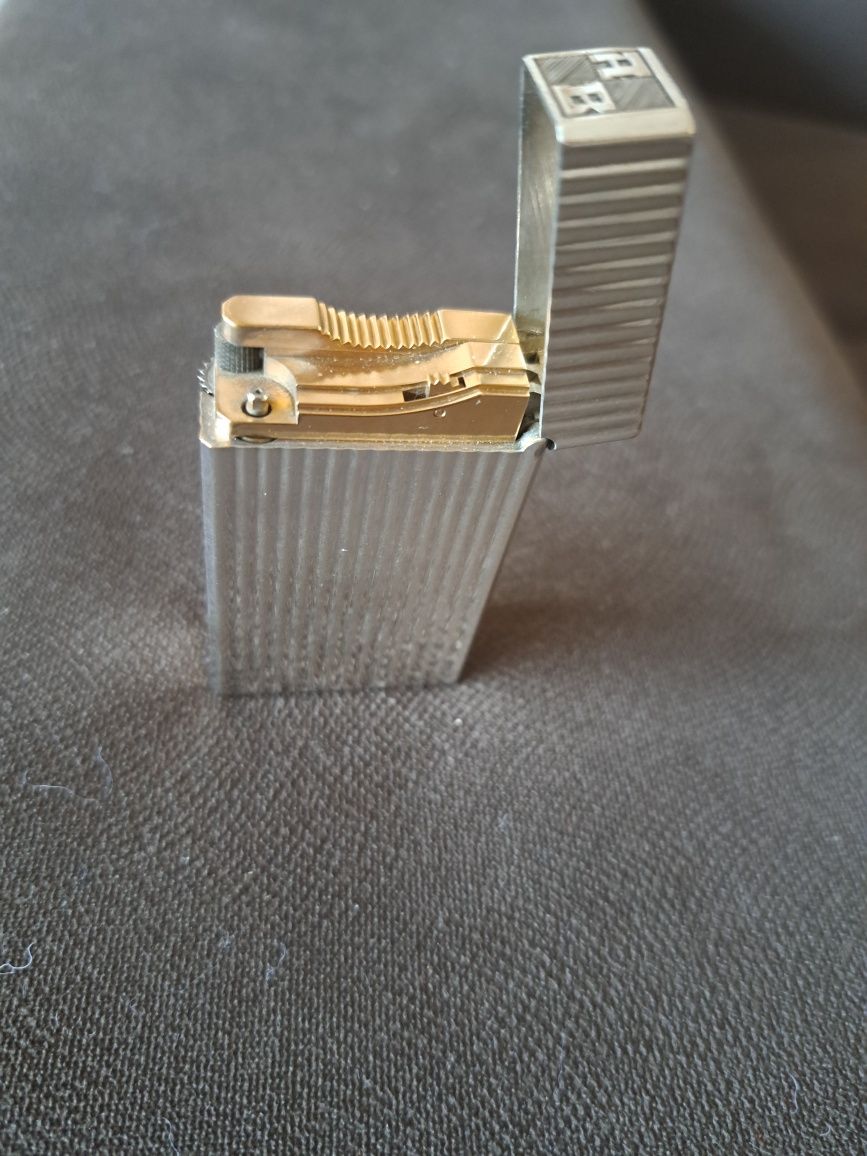 Запалка dupont. Дюпонт
