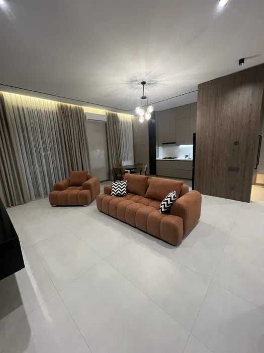 R5 Сдается квартира в Мирзо-Улугбекском р-не 2/2/5 ор-р Эко Базар!