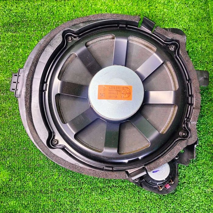 Продам Сабвуфер Harman Kardon Mercedes Benz CLK Class W209