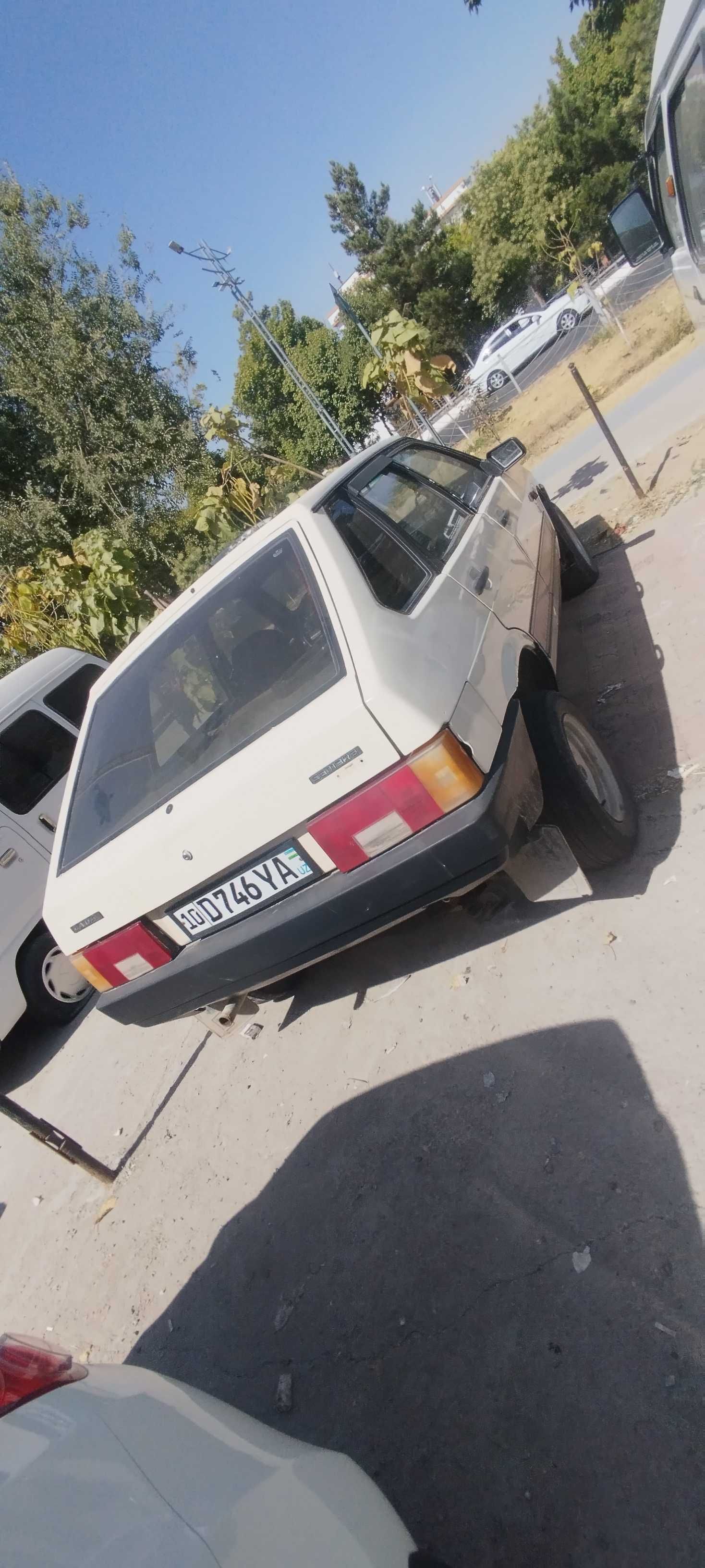 Ваз 2108 сотилади