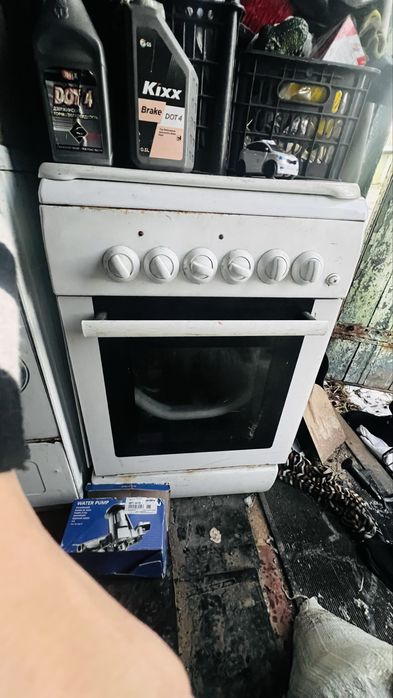 Продам электро плиту