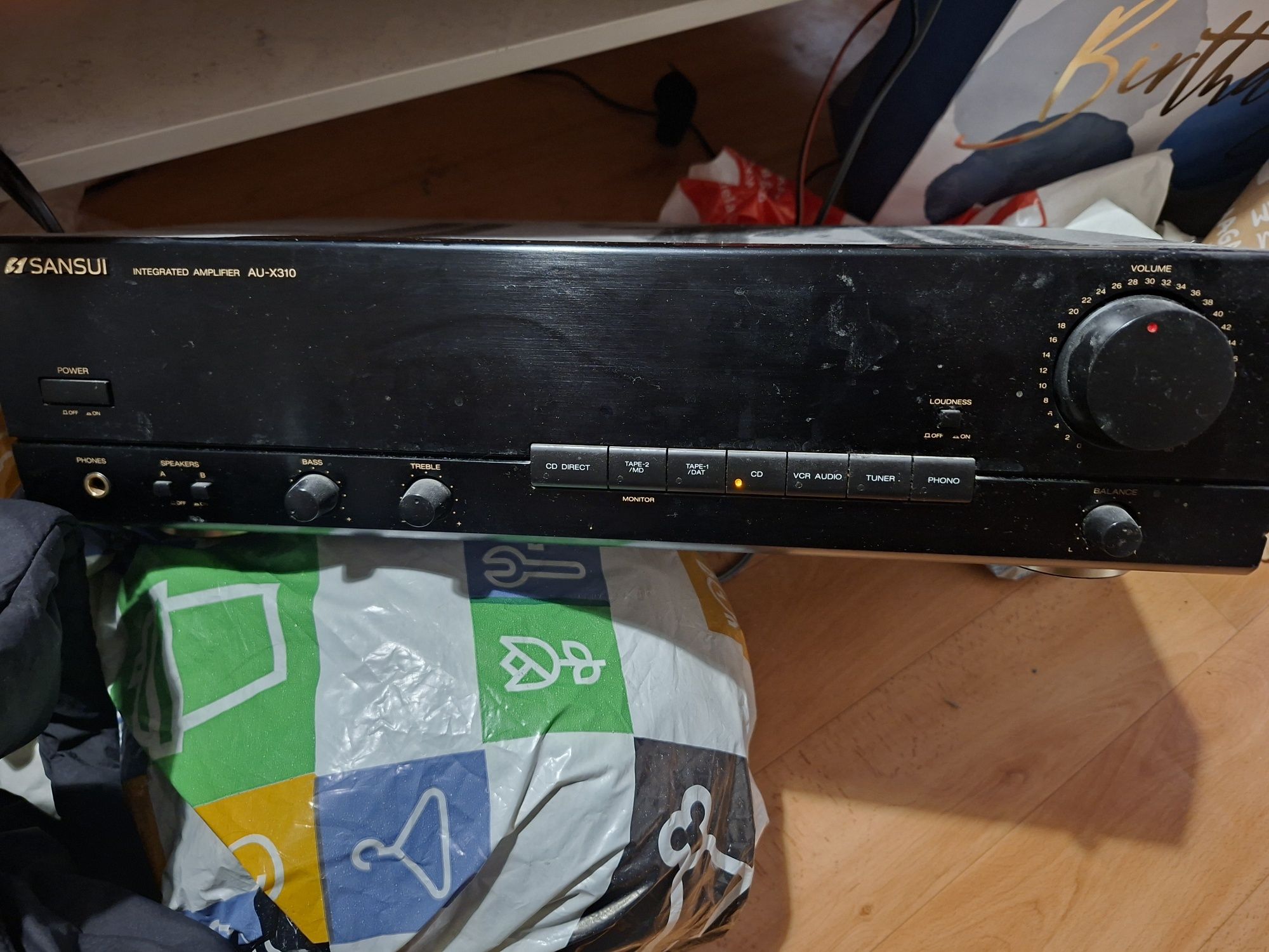 Тонколони Yamaha и усилвател  Sansui