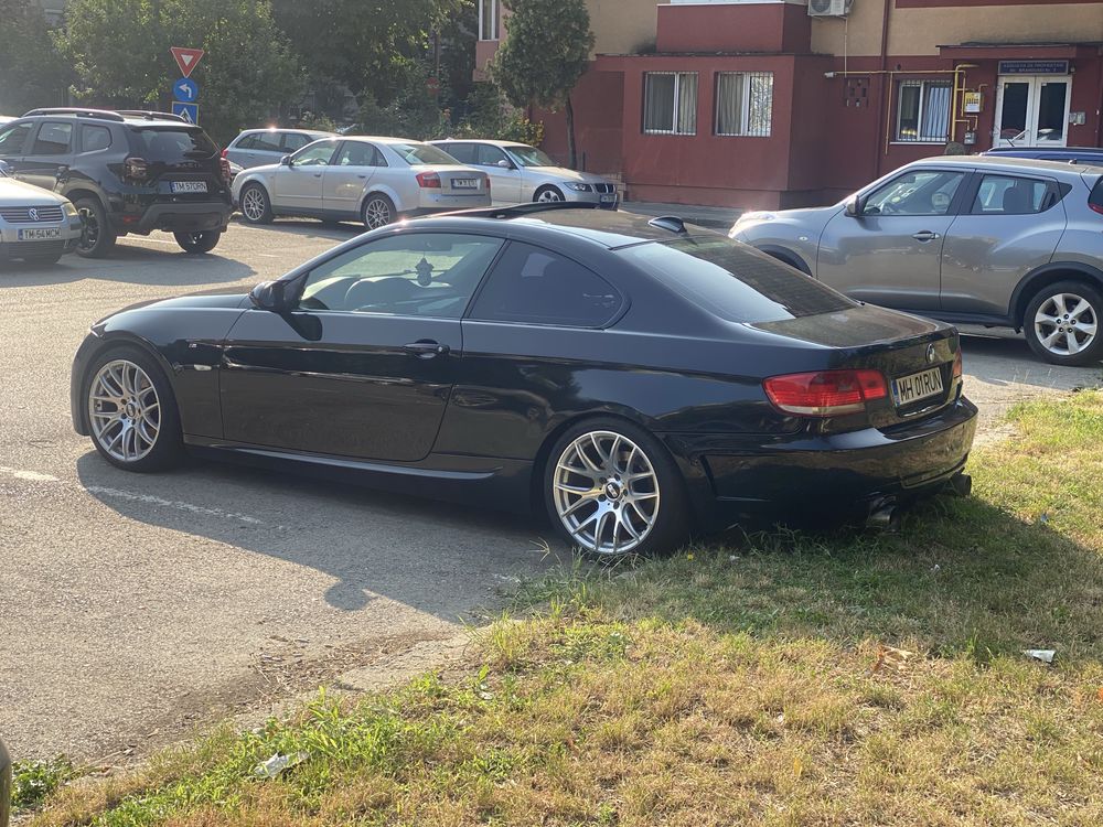 BMW E92 325i 330i 2007