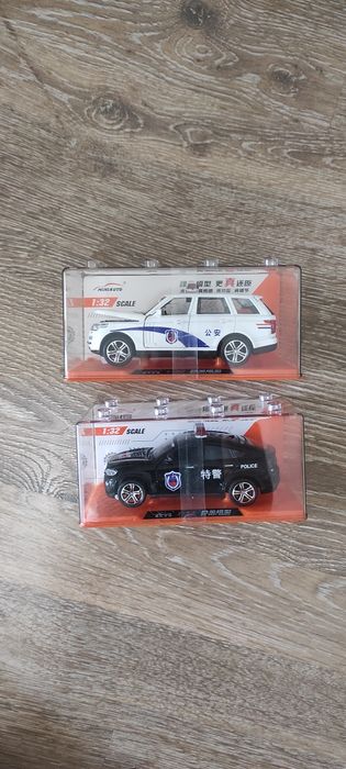 Машинки полиция 1:32