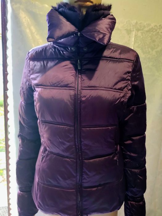 GEACA de dama,pentru iarna.Made in Italy .Noua,cu eticheta.