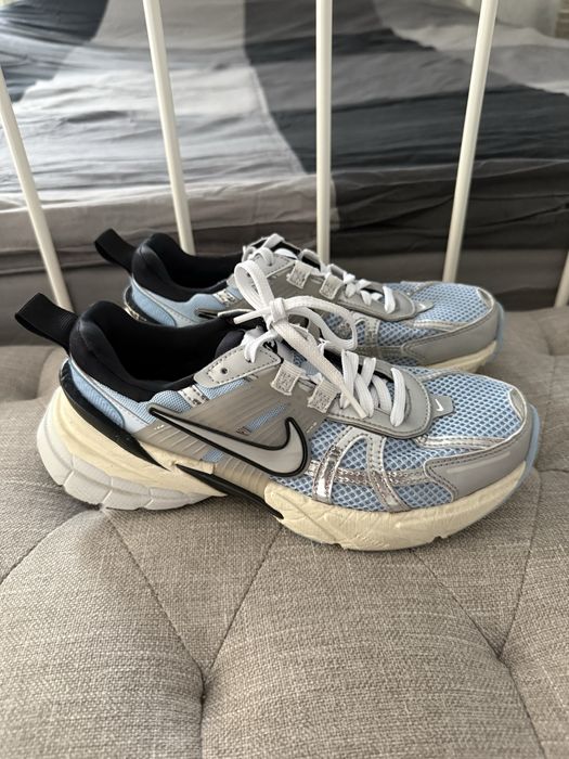 Дамски маратонки NIKE