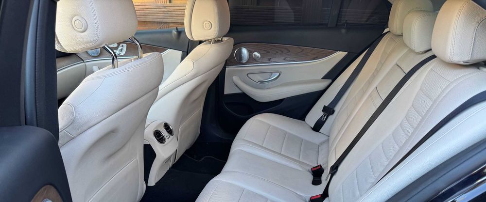 Mercedes-Benz E350e 2018 Plug-in Hybrid, AIRMATIC, NIGHT PACKAGE, Full