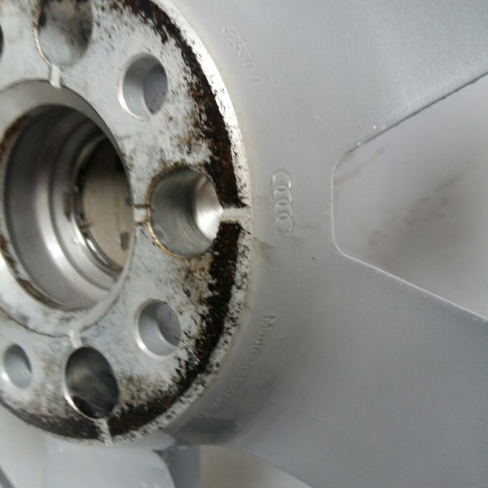 Audi Q7 4M, VW Tuareg CR- 2017, Ауди 18 цола