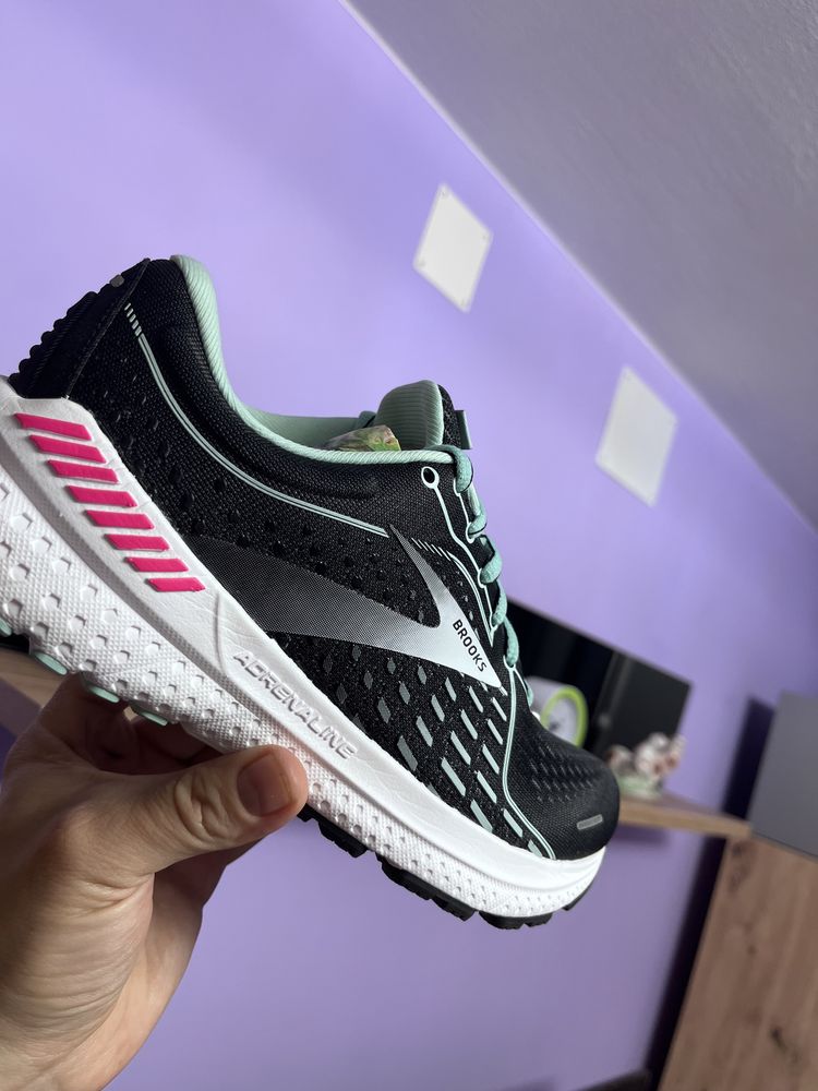 Adidași brooks adrenalin 21 nr 40