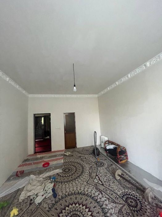 Uy #Sotiladi ozimmiki. 5.3 sotix. 3 ta xona + hol + oshxona.