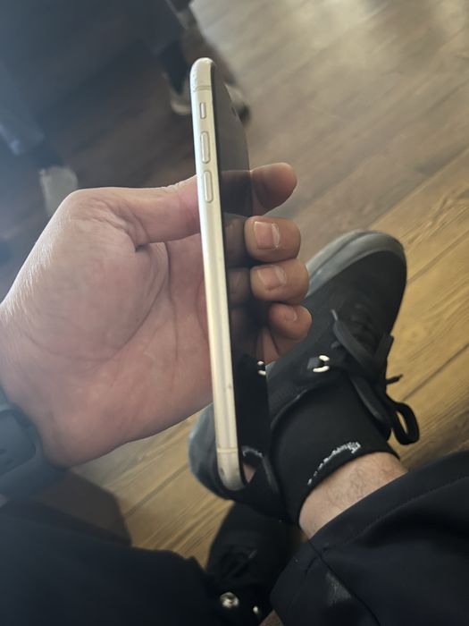 Iphone 11  91% 128 Gb