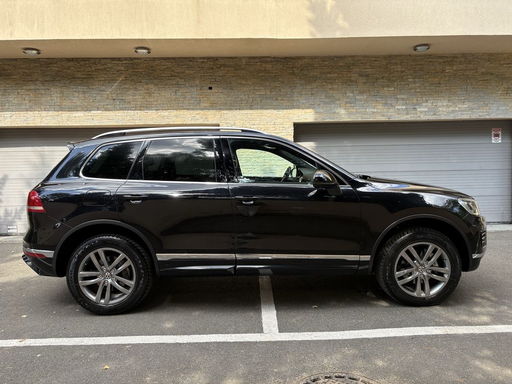 Volkswagen Touareg R Line 3.0 262Cp 2017