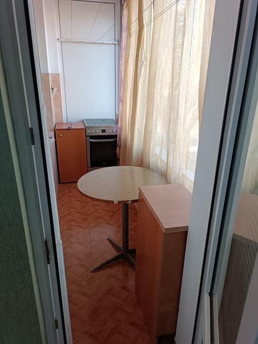 Дава се под наем Едностаен апартамент в Нова Загора - 45 кв.м за 204 € - Снимка #3