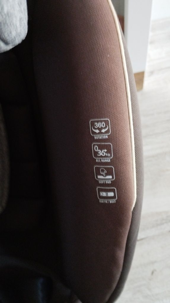 Scaun auto copii Coccolle Nova cu Isofix