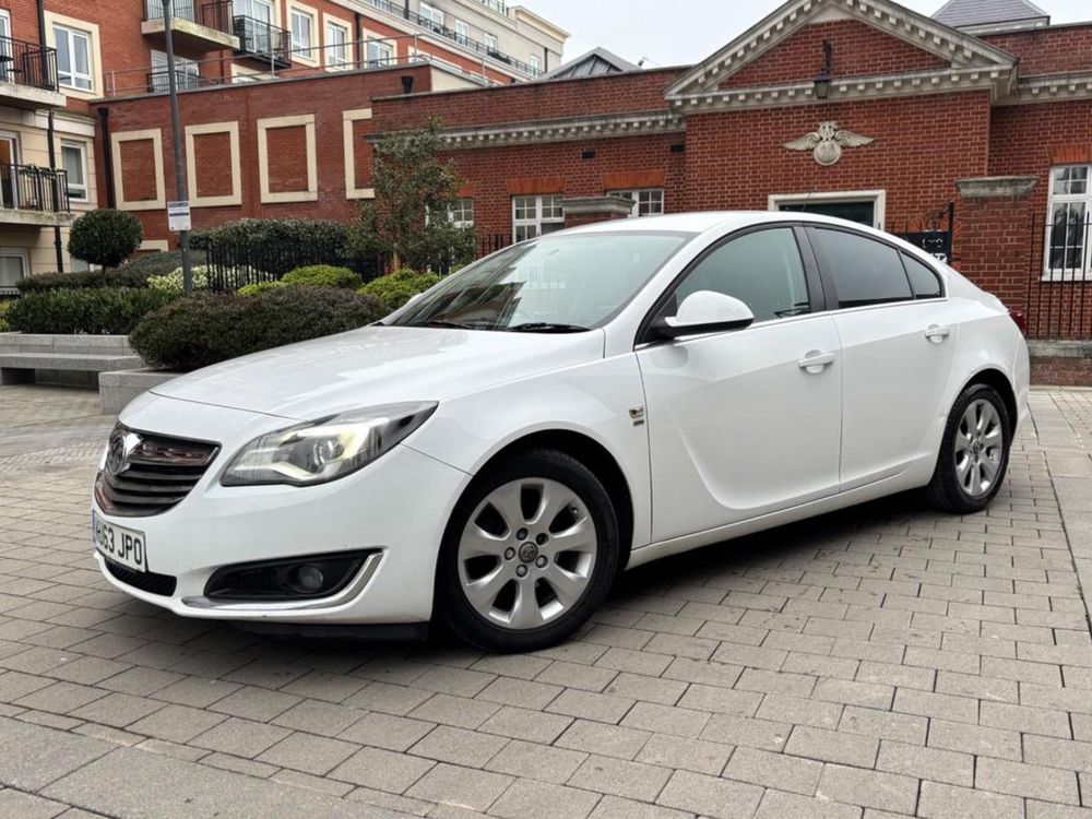 Opel insignq ДЕСЕН ВОЛАН !