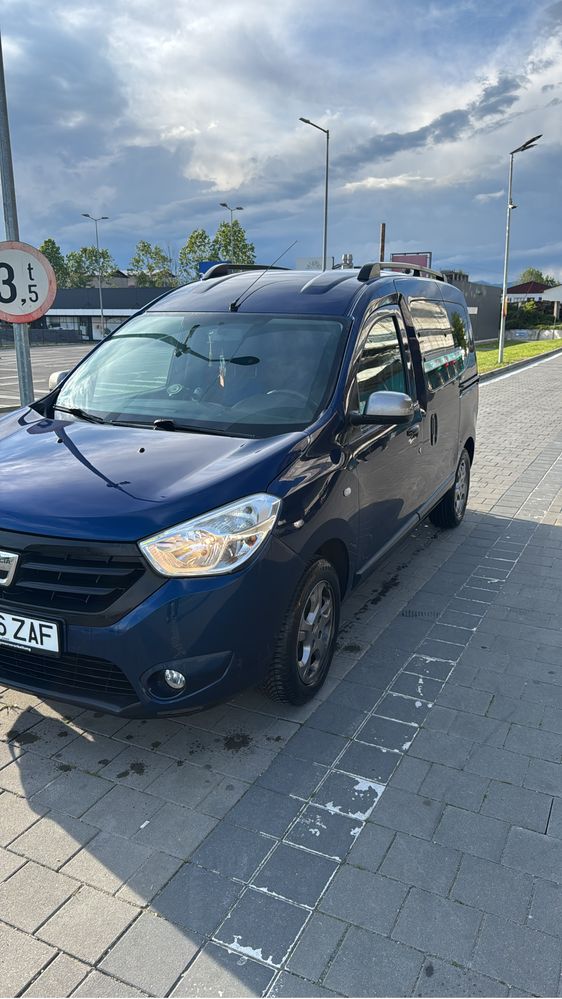 Vand dacia doker an fabricatie 2015 gpl cu benzina