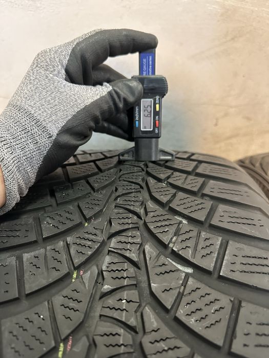 Гуми 255/35/19 KUMHO Winter Craft