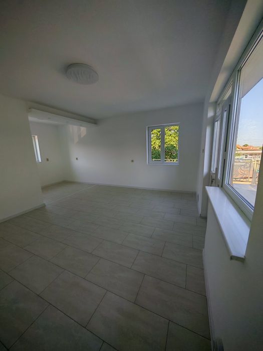 Продава се Двустаен апартамент в с. Черно море, Област Бургас - 67 кв.м за 881 €/кв.м - Снимка #2