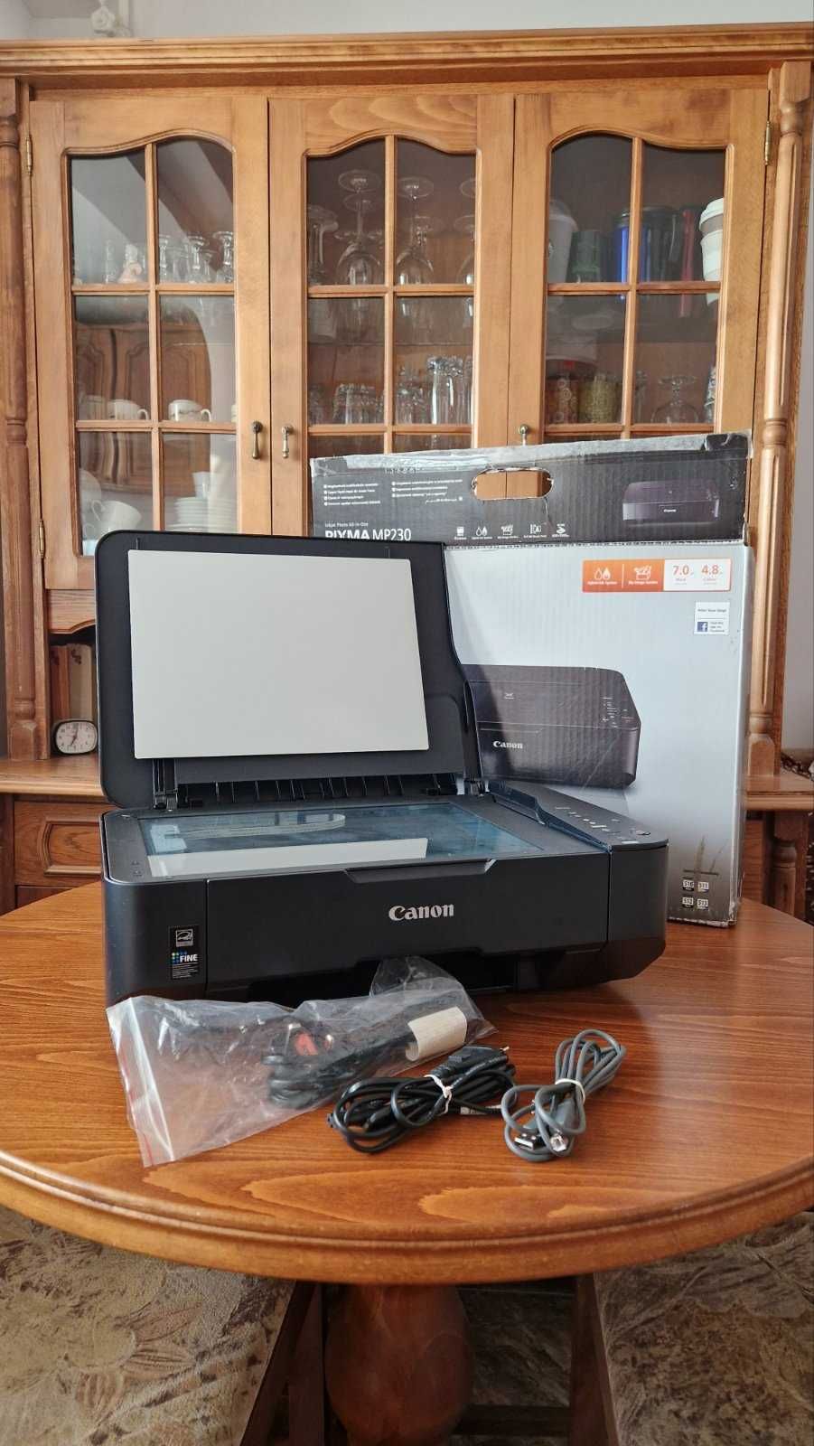 Canon Pixma MP230 цветен мастиленоструен принтер + скенер