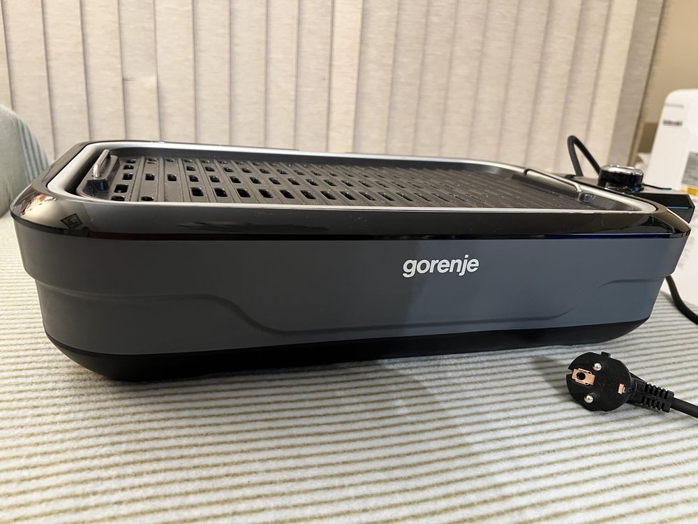 Грил Gorenje с незалепващо покритие