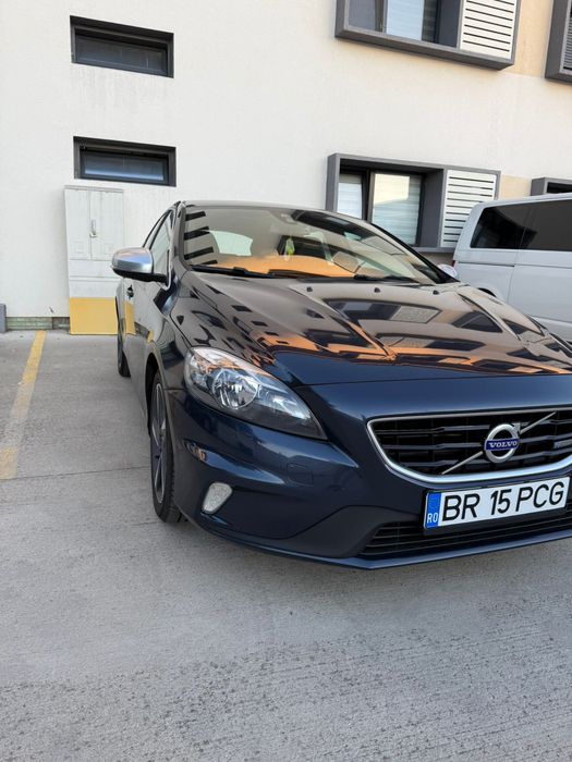 Volvo V40 Rdesign