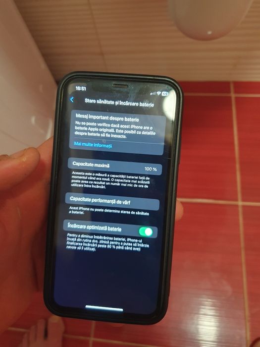 Vand sau schimb iphone xr