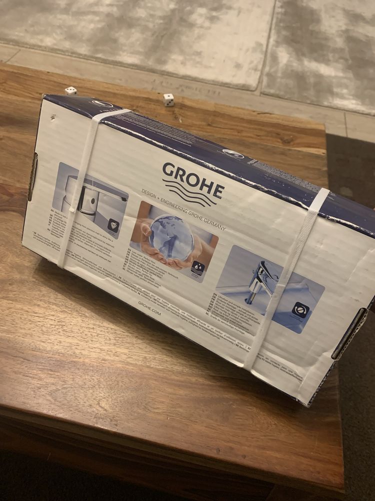 Vand robinet sanitar GROHE pentru lavoar senzor
