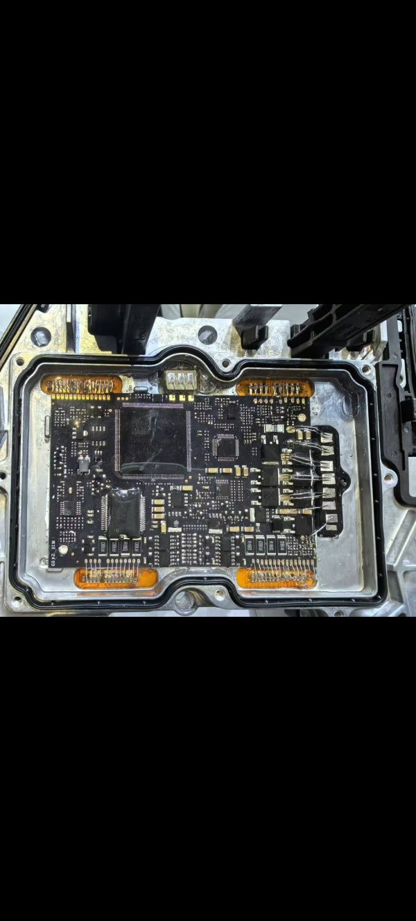 Vand calculatoare dsg dq250 02e si dq200 cu pcb nou