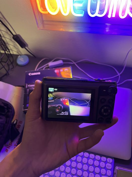 canon powershot sx720 hs