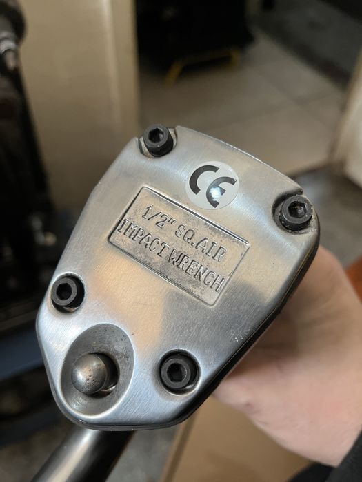 Pistol de impact nou, 260 NM