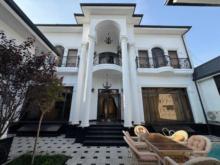 Белоснежный ДОМ Циалковского 4,3 сотки