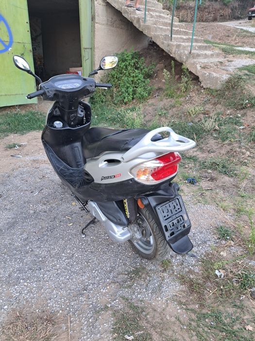 Продавам Kymco Movie 150