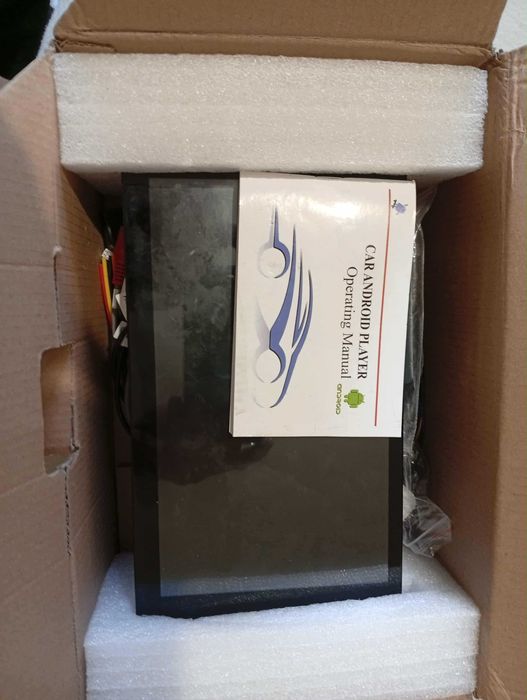 Мулти медия за кола