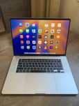 Macbook Pro 16” Touch Bar  i9 1TB 16GB Ram 4GB Video