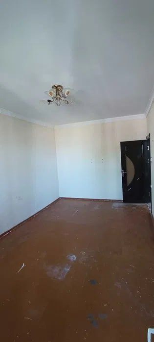 Срочно, продаётся квартира в Юунусобод-15, 2*3/4/4