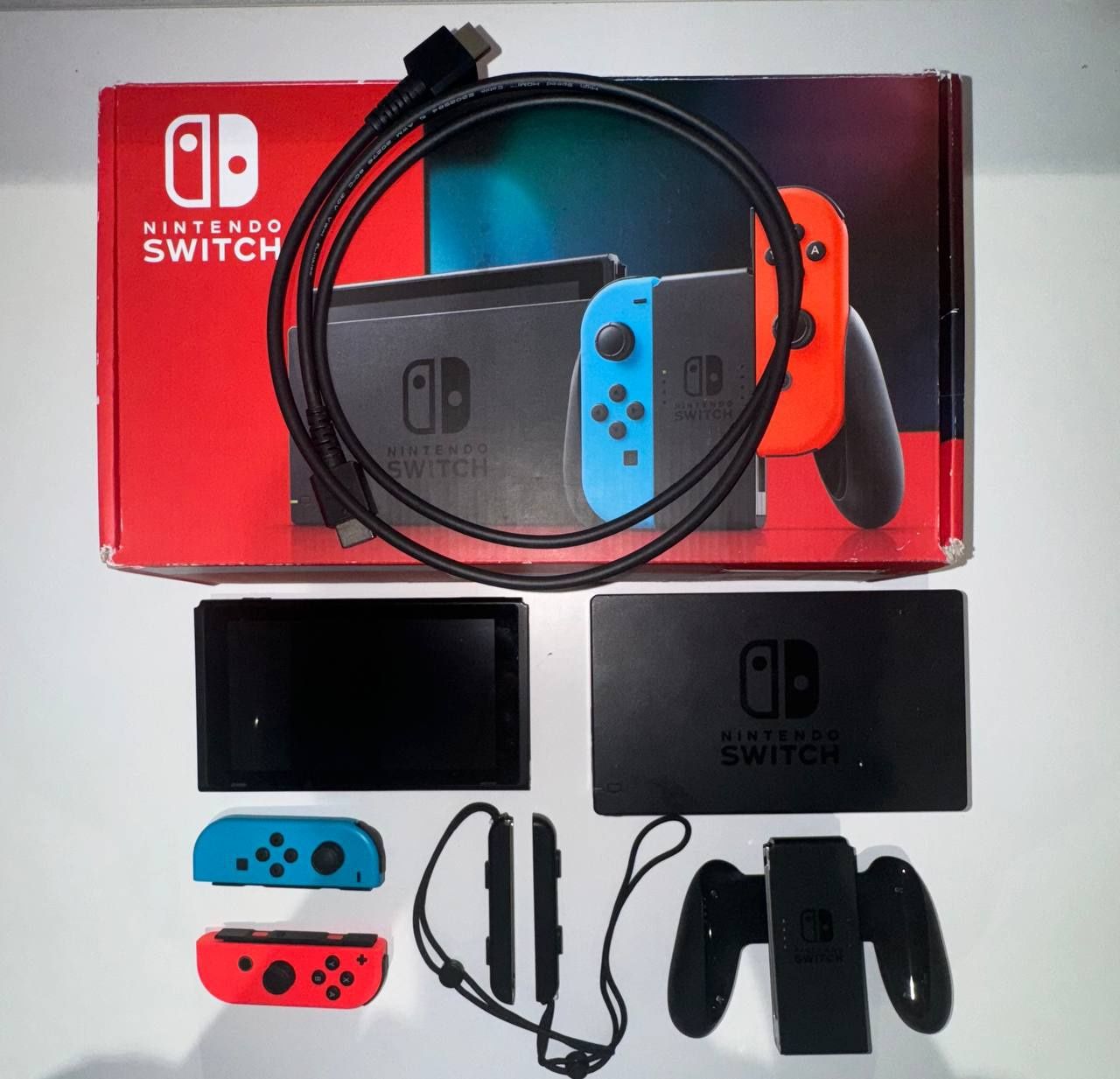 Nintendo Switch V-2 в хорошем состоянии. Пишите в ТГ!