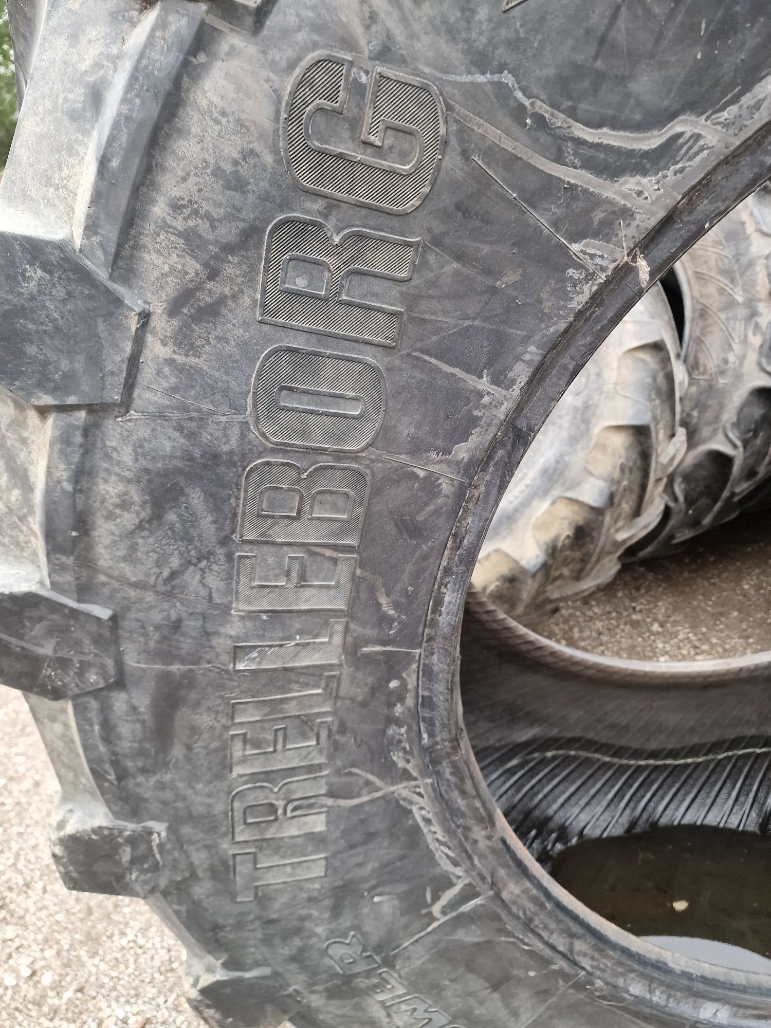 Cauciuc tractor 650/75R38 marca Trelleborg