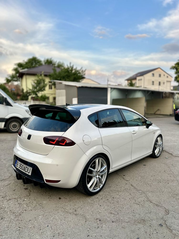 Vând Seat Leon Cupra R 2012 | 154.000 km | Modificări | Întreținut
