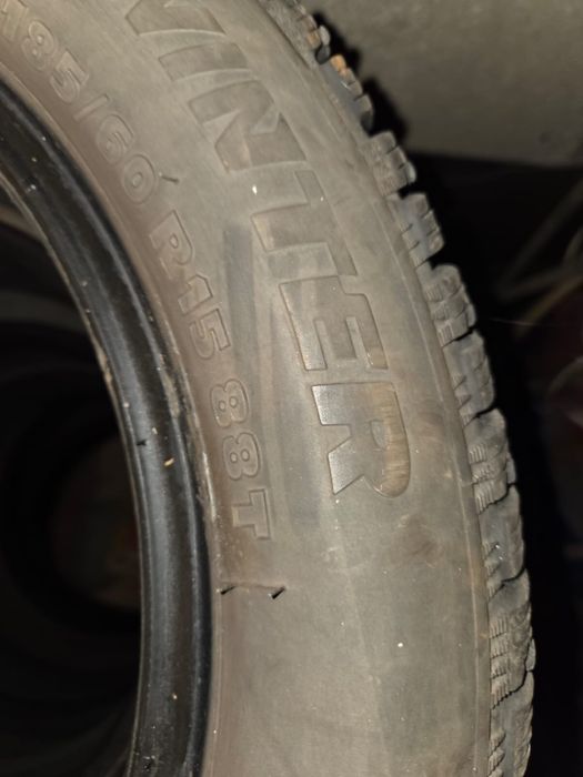 Anvelope de iarna 185/60 R15
