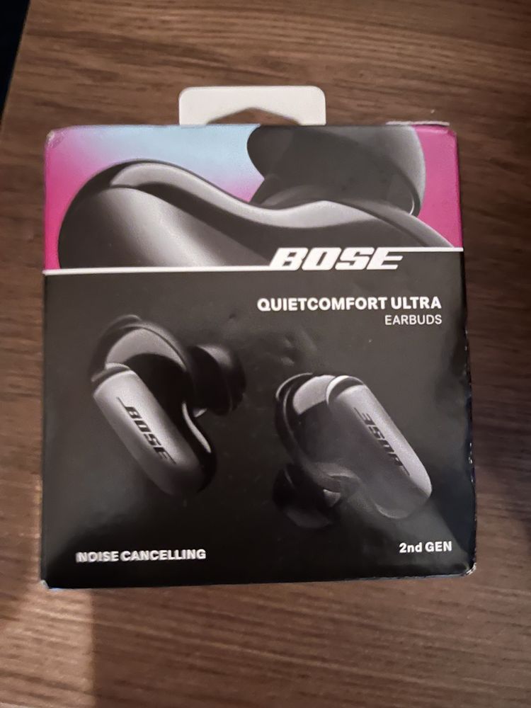 Продавам комплект телефон samsung A55 и безжични слушалки BOSE