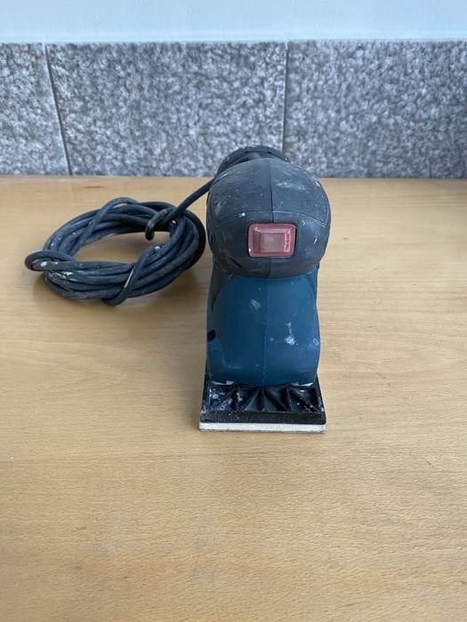 BOSCH GSS 160-1 A - Професионален виброшлайф на бош