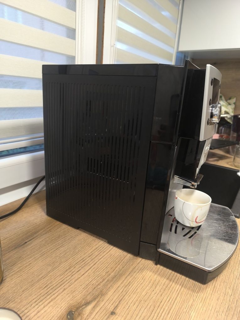 Кафемашина Delonghi perfecta