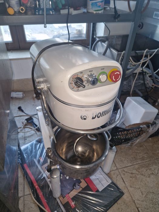 Mixer planetar, robot de legume, feliator