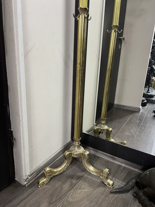 2 cuiere de bronz , unul simplu unul cu onix