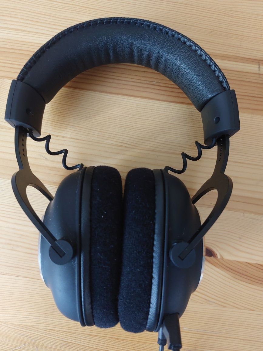 Гейминг слушалки Logitech - PRO X и стойка, черни