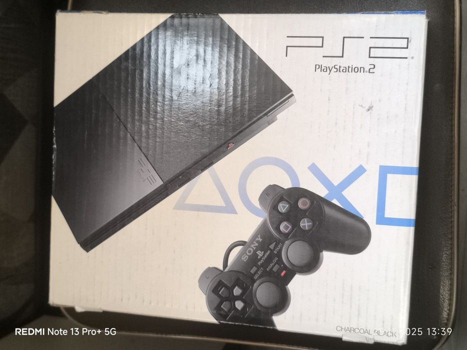 Продаю PlayStation 2 slim