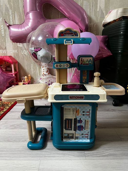 Продам детскую кухню